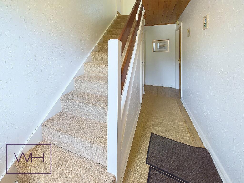 CAM03785G0-PR0052-ST