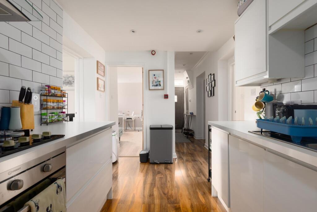 Flat 1, 17 Sydenham Hill, BS6-6.jpg