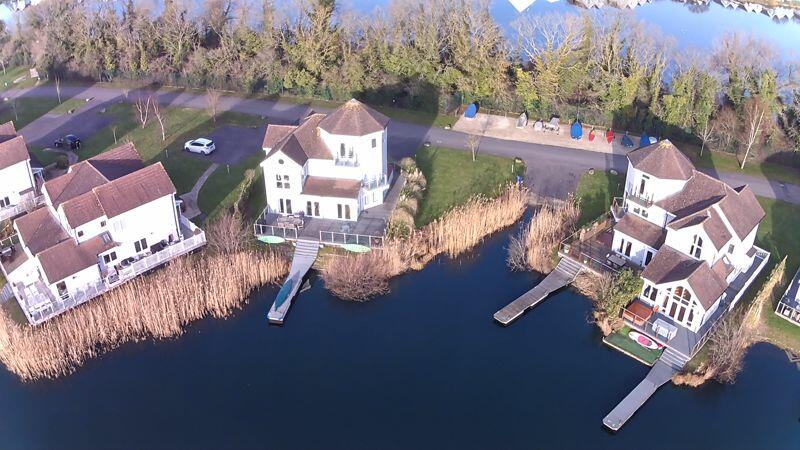 Drone overhead - decking shot