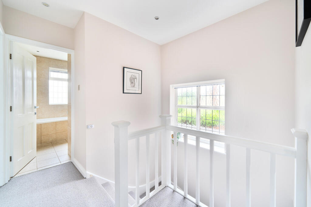 1309952-14-684aa2...