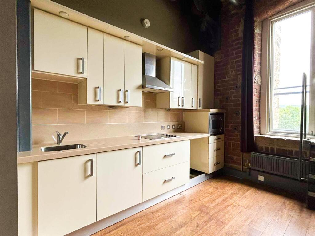 d881df69-b4fd-4d9e-8f0a-f9ff123d9789