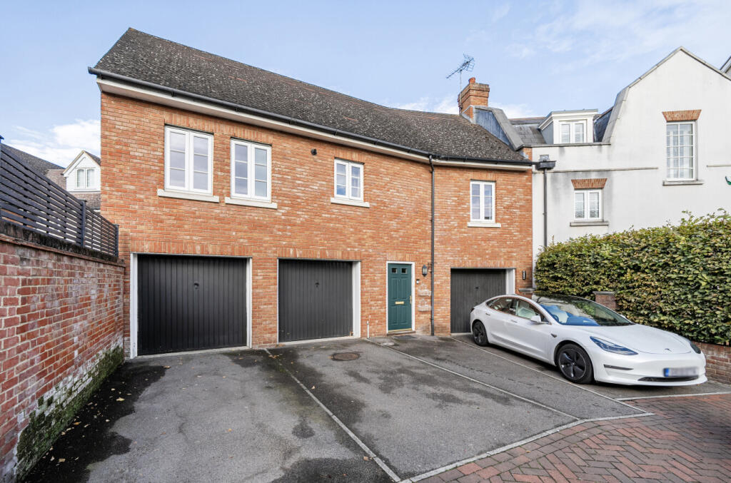 1326759-5-68c281b...