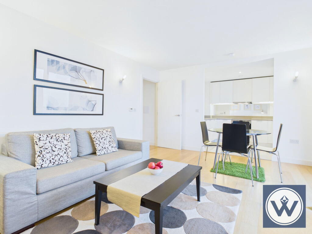 Cardinal Building, Station Approach, Hayes, UB3 4FE