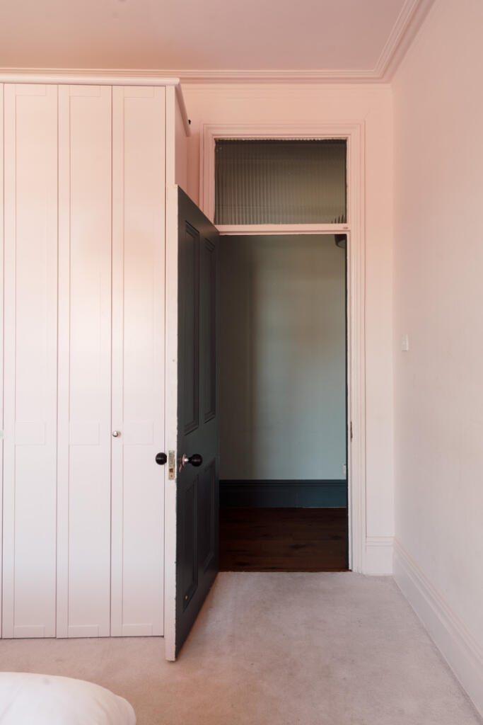 294798 - STAMFORD-HILL-MANSIONS-031.jpg