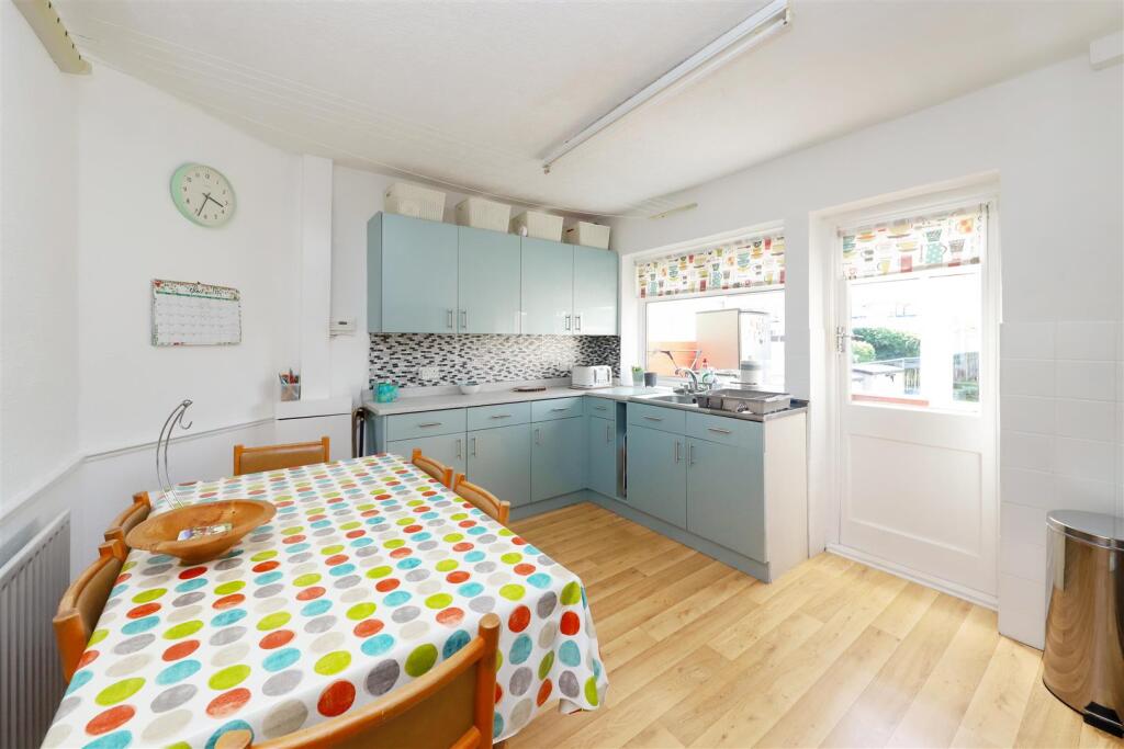 Kitchen/dining room