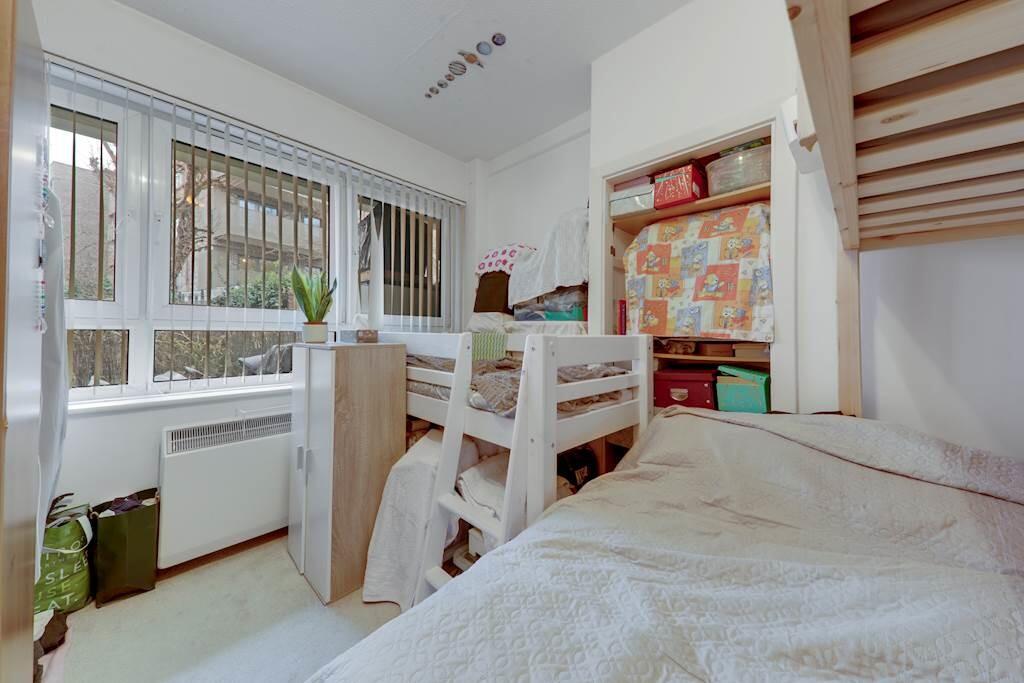 11-43d5image00050...