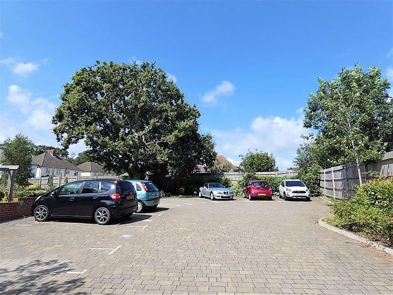 Rear communal car parking