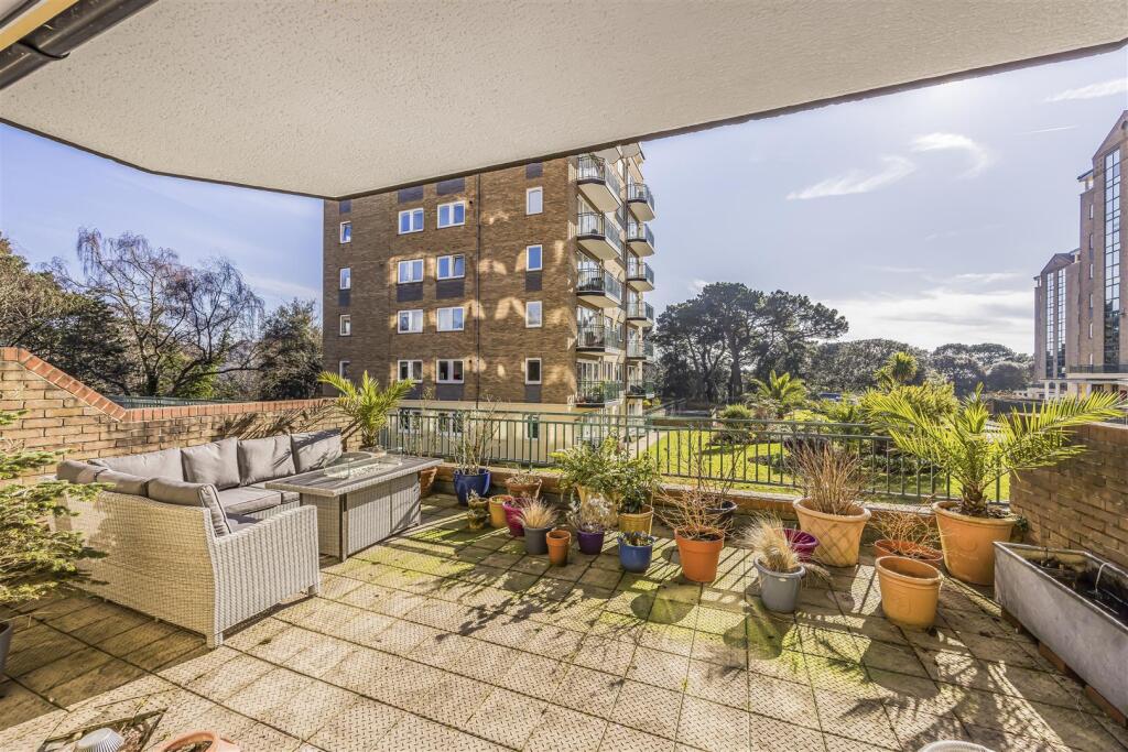 2 Keverstone Court, Block A, Manor Road, Bournemou