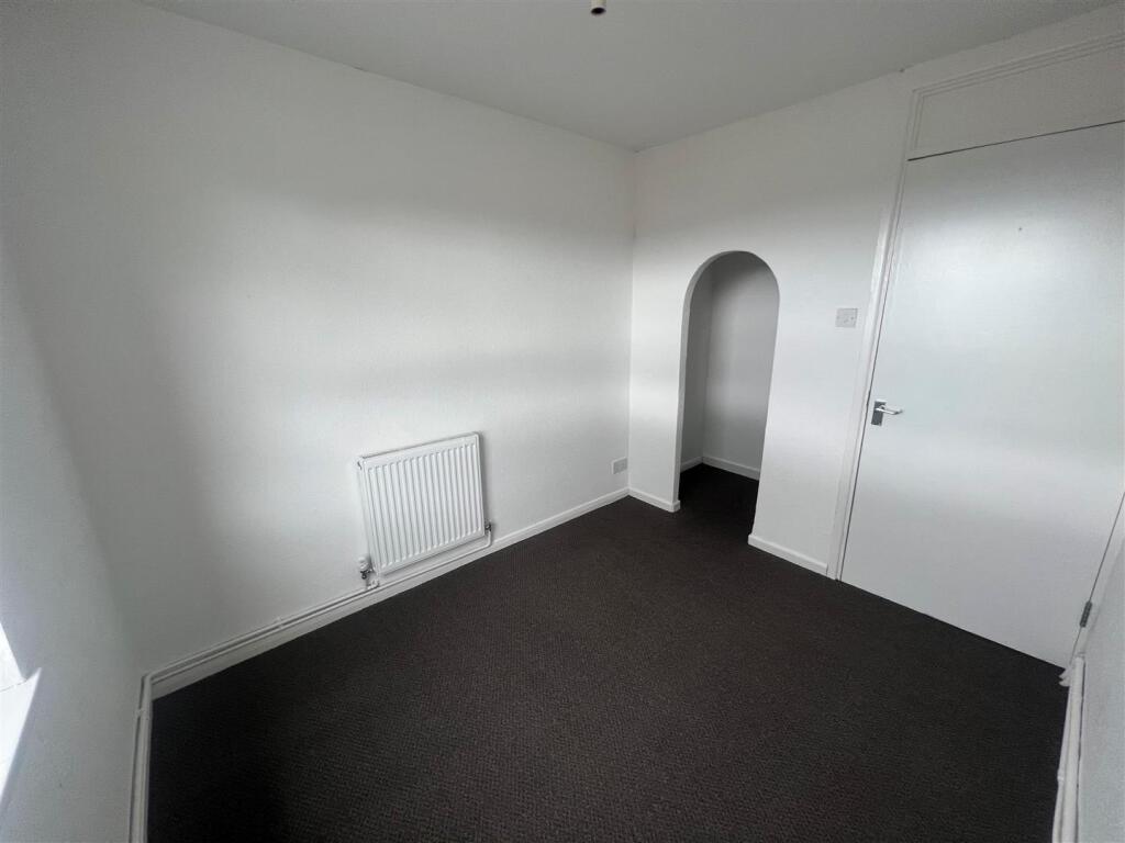 Photo 1.jpg