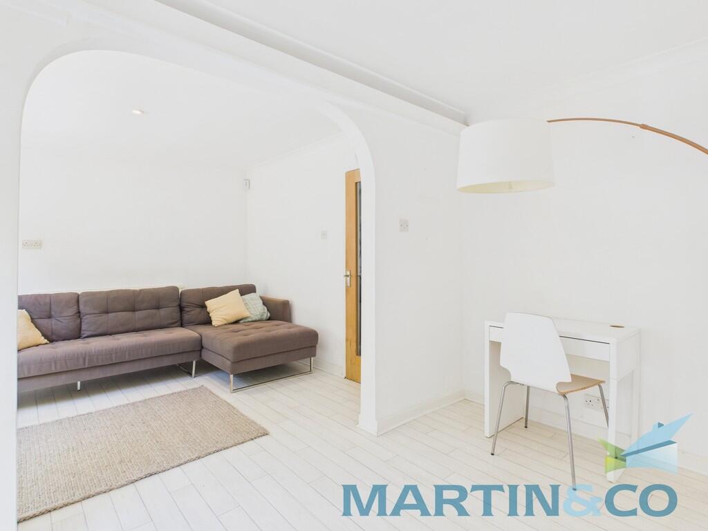 CAM01870G0-PR0168...