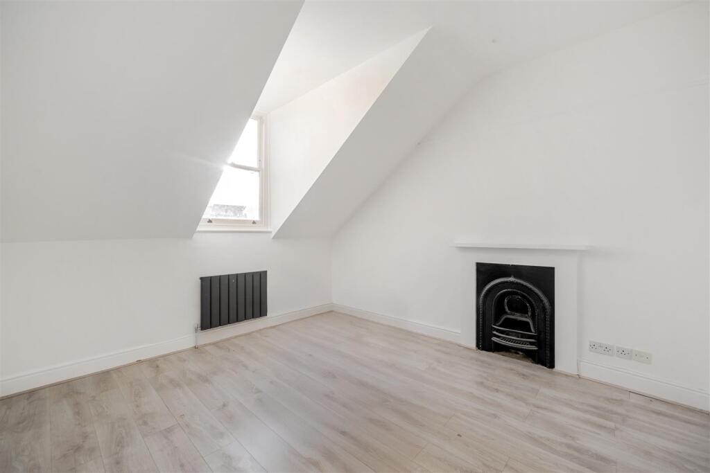 20-691b1cacd0150-1-691b1968659ec-1376760-17-691af5