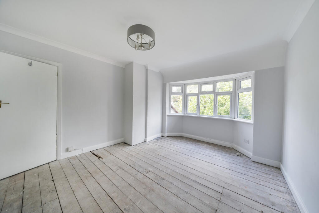 1325343-9-687657e...