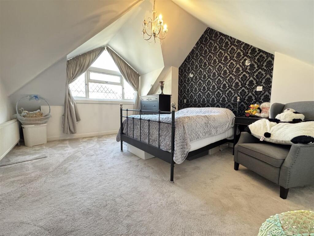 IMG_7832 (Large).JPG