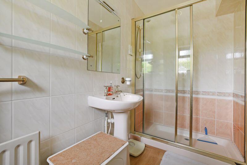 Bedroom 1 Ensuite