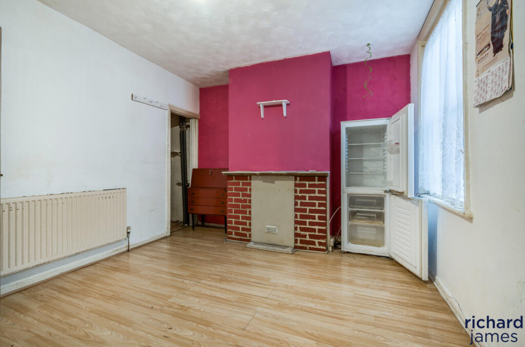 2f19af1e5dd243fb99ec45dc681d195d