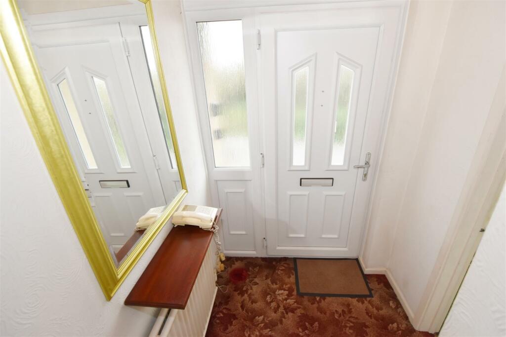 Hallway.jpg