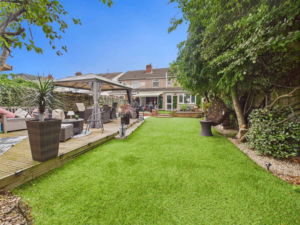 CAM05192G0-PR0118-STILL032