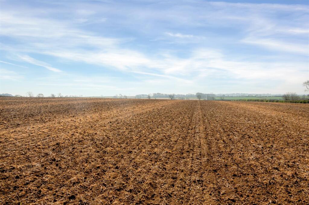 Waltham Lane PH-23.jpg