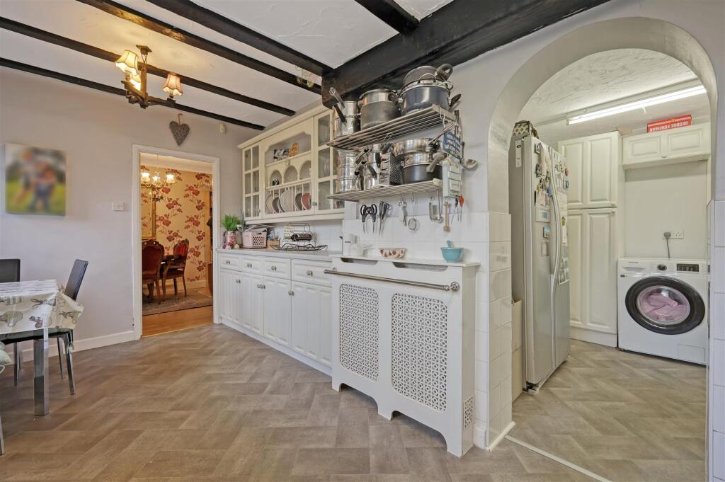 img_4042_18 copy 2.jpg