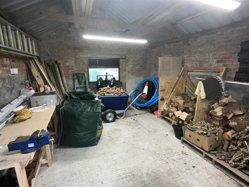 workshop internal.JPG
