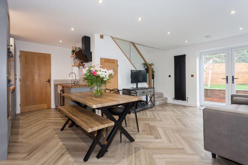 OPEN PLAN LIVING DINING KITCHEN