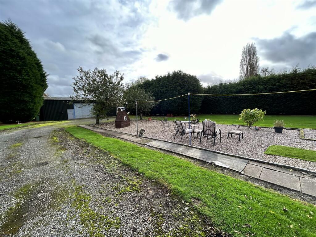 rear of 49 Chapel St, Oakthorpe