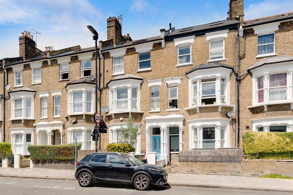 52856 Hi res (15).jpg