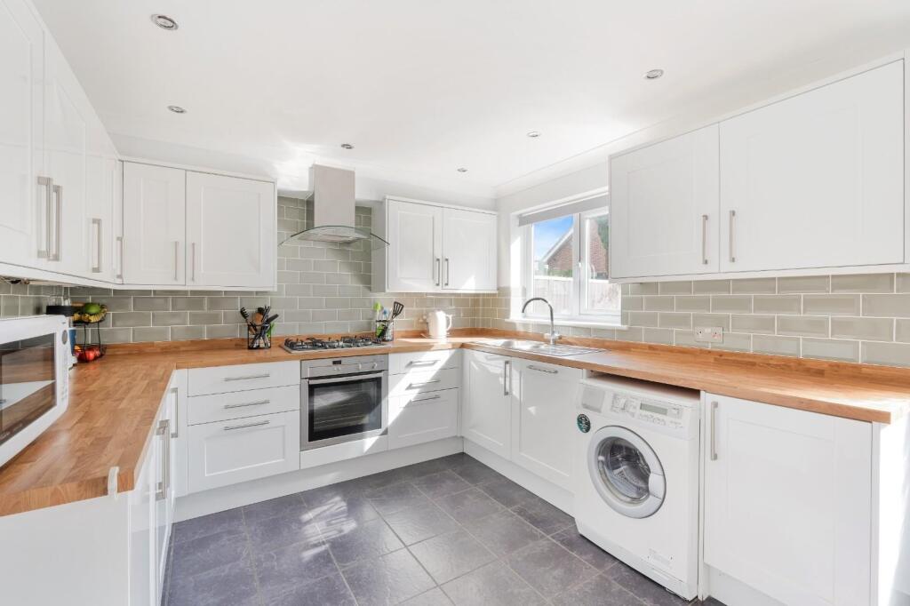 WHITEGATE WAY (1).jpg