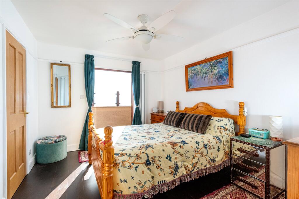 Principal Bedroom