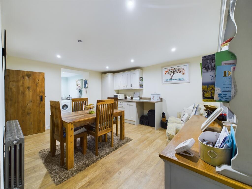 Ivy Cottage  (30)