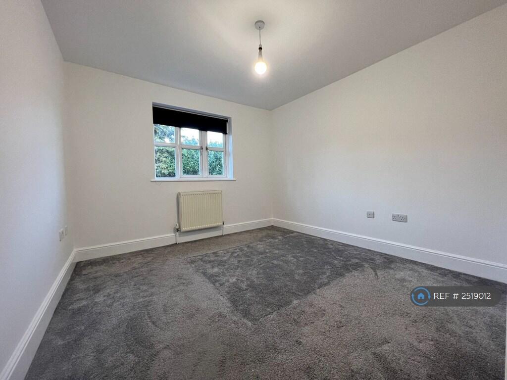 Double Bedroom