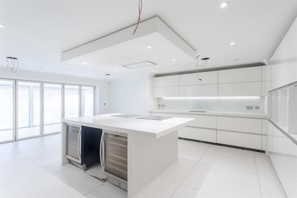 Hadleigh_July 02, 2025_037-HDR.jpg