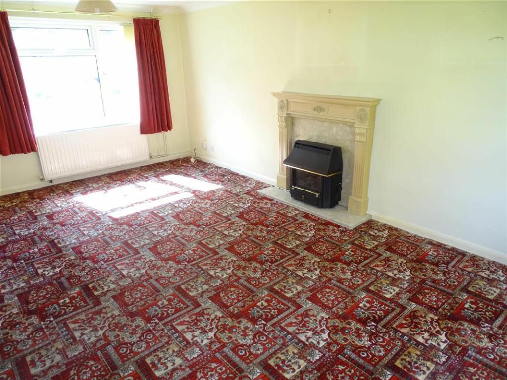 Lounge Rear to Front