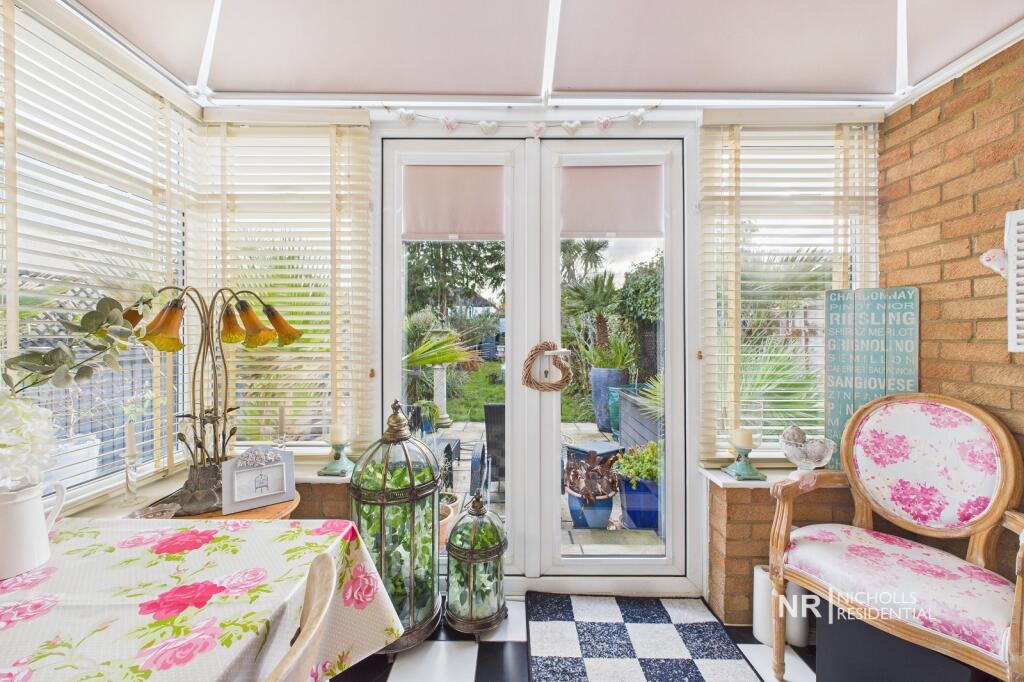 Conservatory Extra Photo