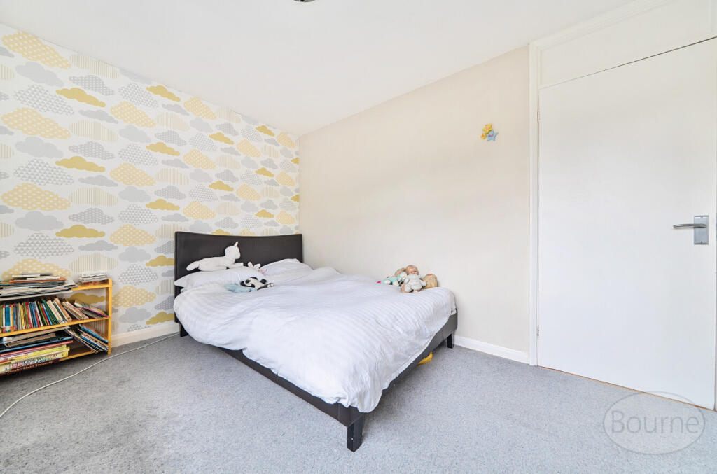 8208ddfb-7ba8-4a0...