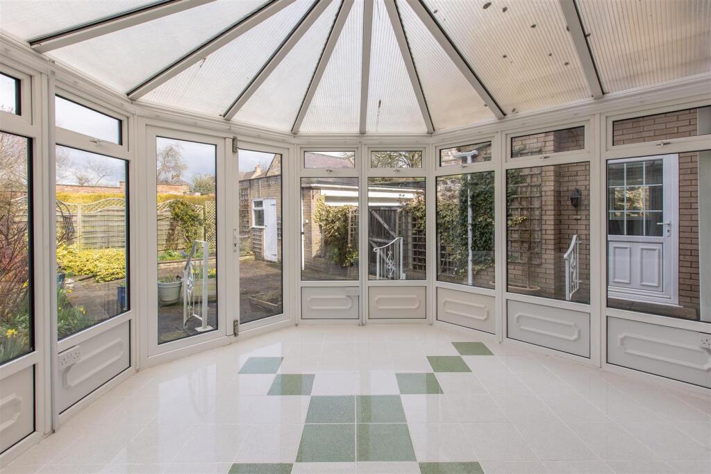 Old Maltongate 47 Conservatory.jpg