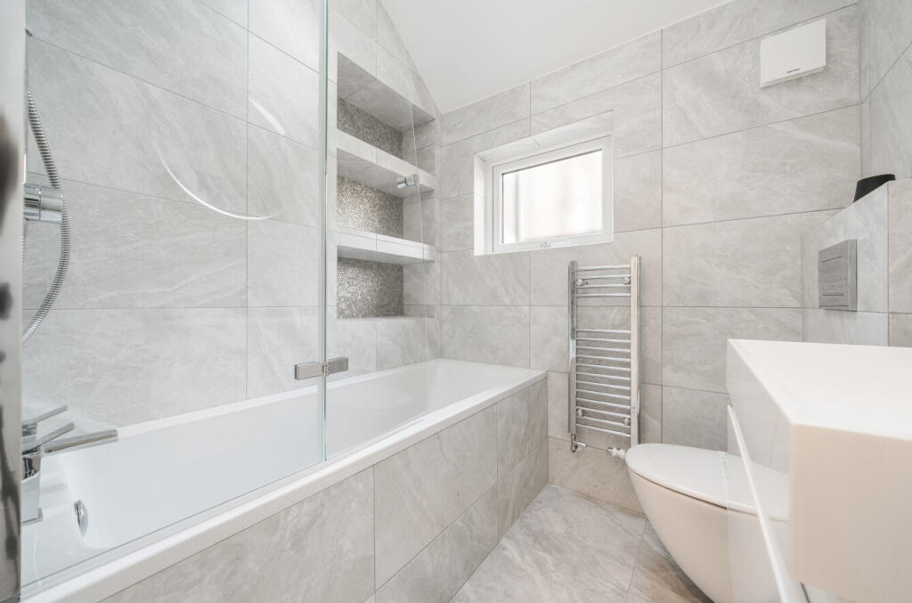 24-681e275211991-...