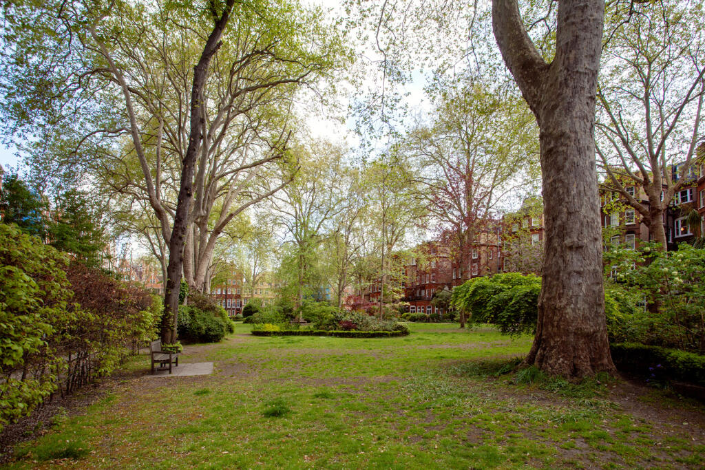 278999 - BramhamGardens_KElliott_040.jpg