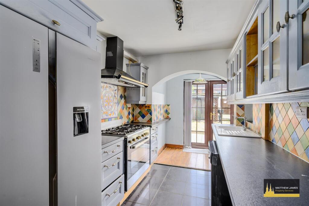 Kitchen/Dining