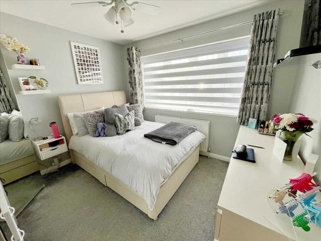 BEDROOM TWO