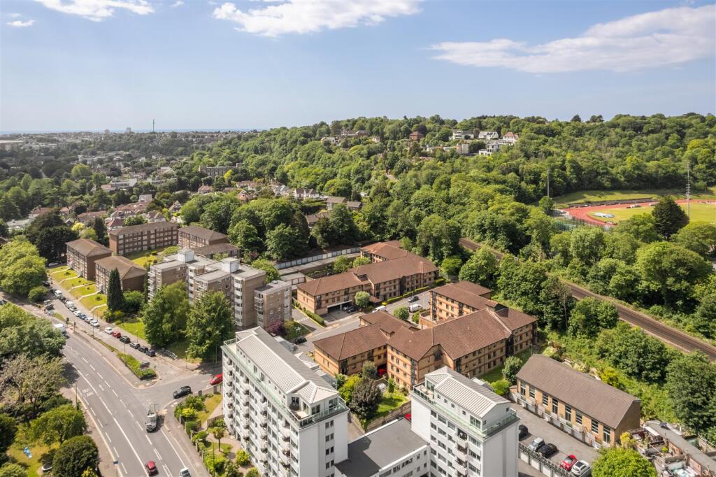 100 Windsor Court-27.jpg