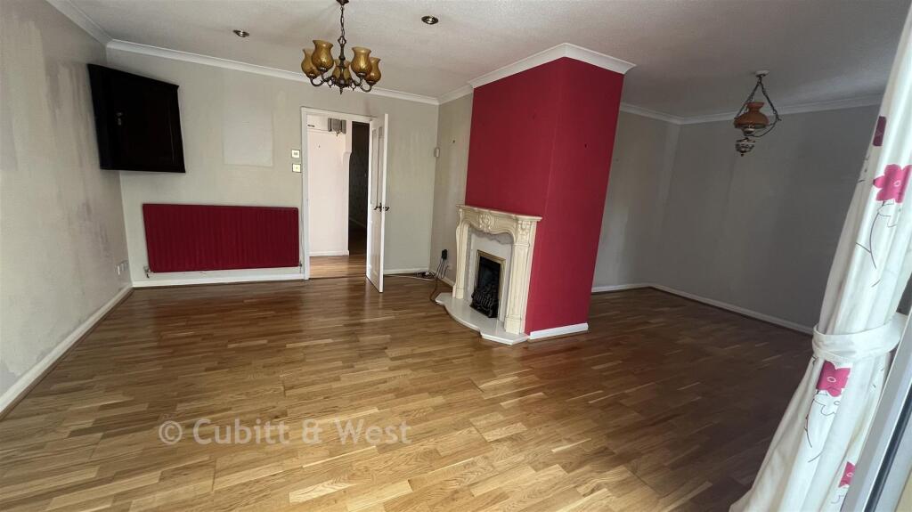 Rectory Close, Ewhurst, Cranleigh, Surrey