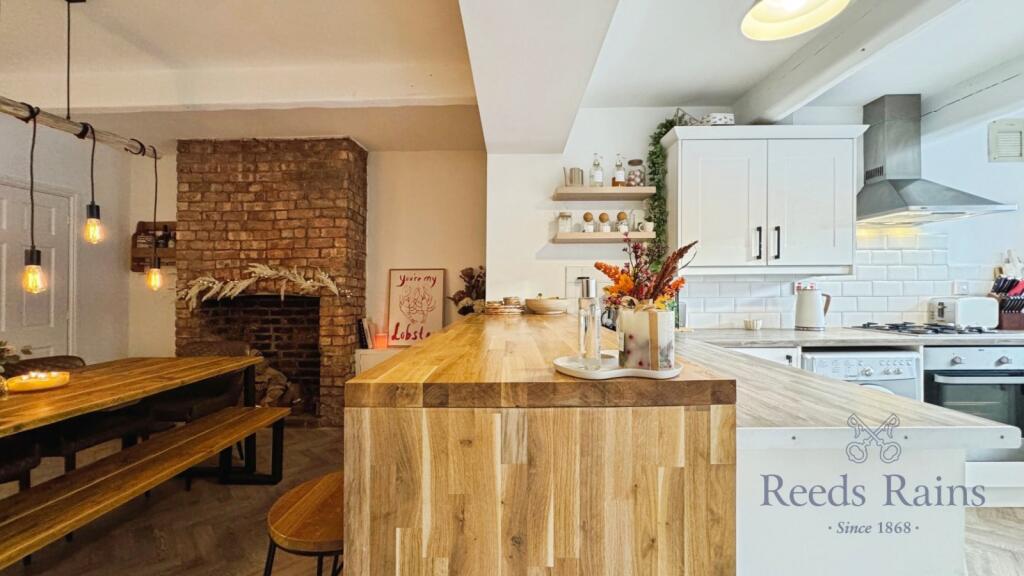Dining/Kitchen Room