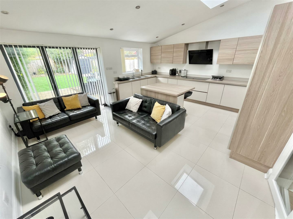 Open Plan Living Dining Kitchen