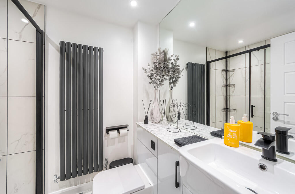 Shower room 