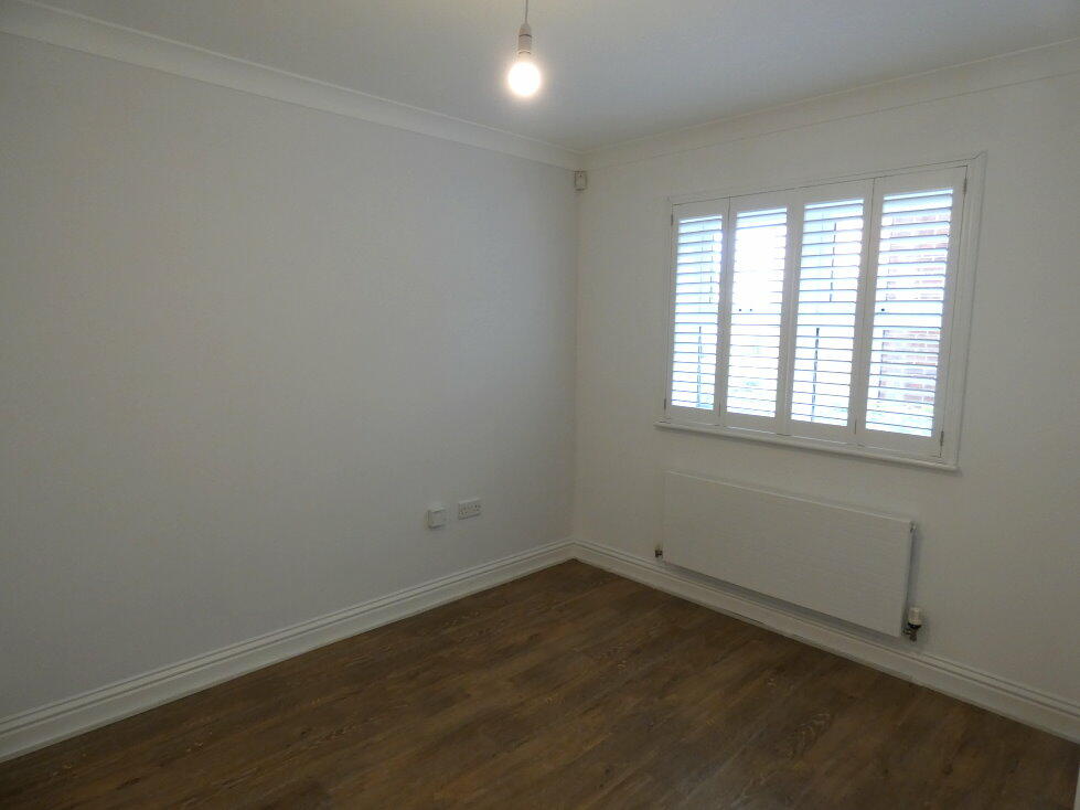 Bedroom 4 / Snug