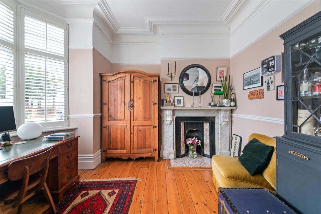 WORPLE ROAD (13).jpg