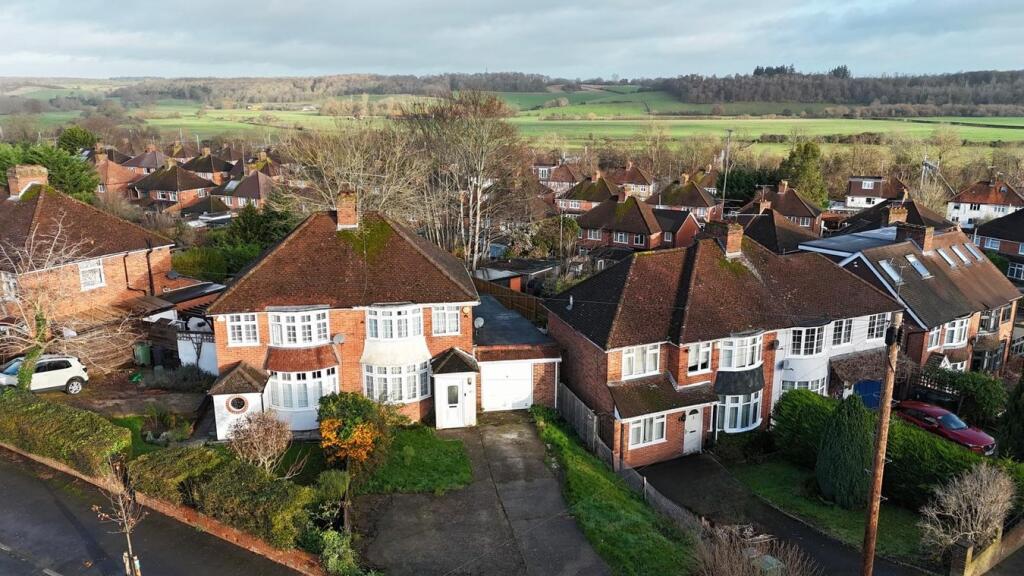 Forest Hill, Tilehurst, Reading, RG30