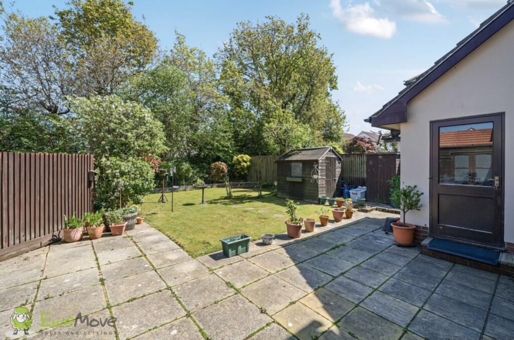 b2c031de-91bc-4581-92bd-c0c7f32edad4