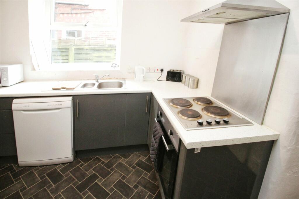 Kitchen 2